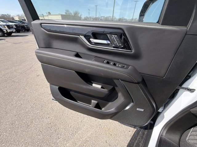 New 2026 GMC Yukon XL Elevation w/ Elevation Premium Package AWD/4WD image 21