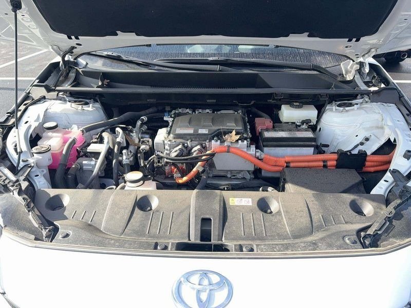 Used 2023 Toyota bZ4X Limited image 14