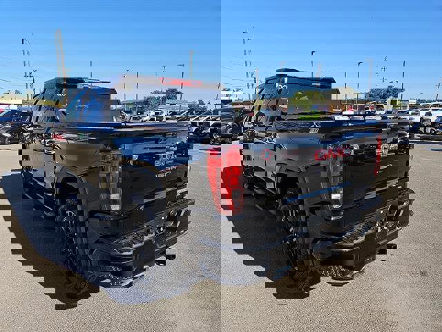 New 2026 GMC Sierra 1500 Elevation image 3