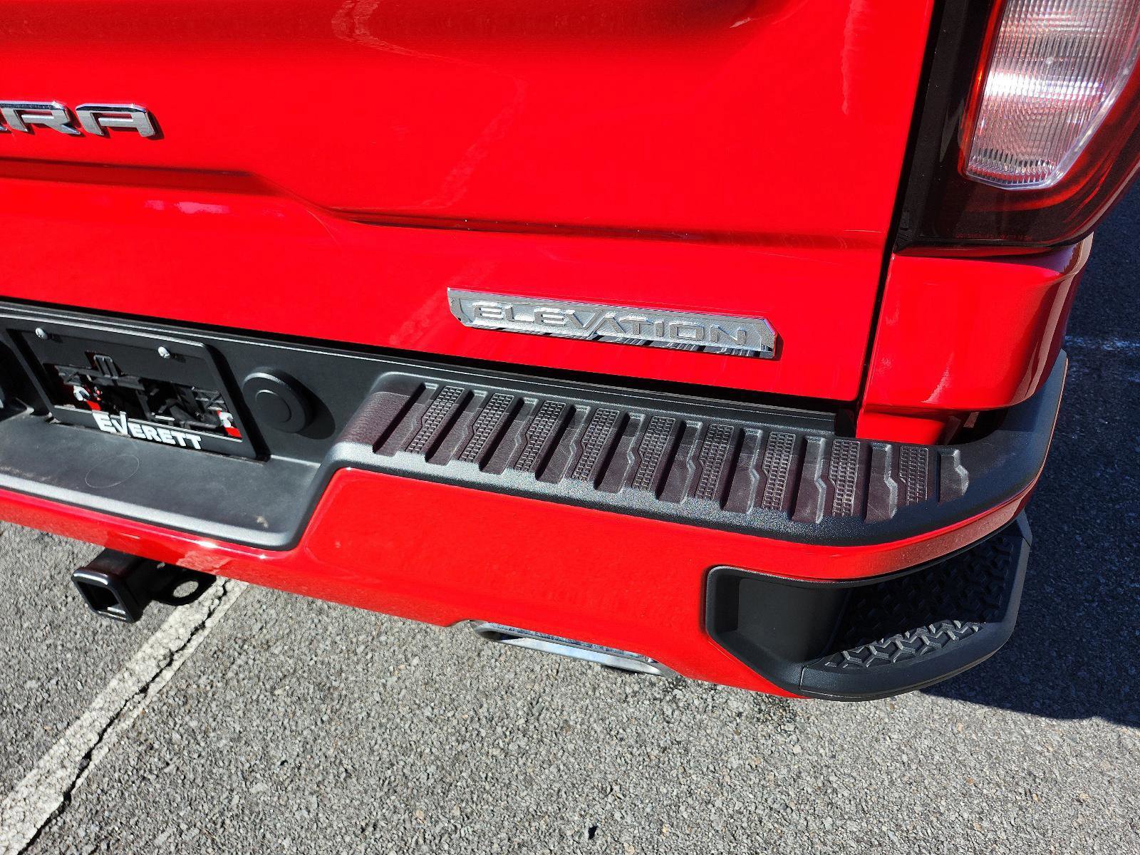 New 2026 GMC Sierra 1500 Elevation image 4