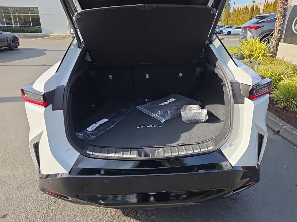 New 2026 Lexus RZ 450e AWD image 16