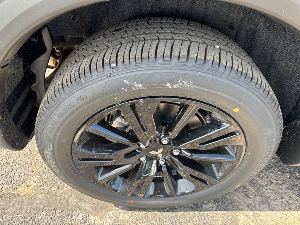 New 2026 Mitsubishi Eclipse Cross LE AWD/4WD image 41