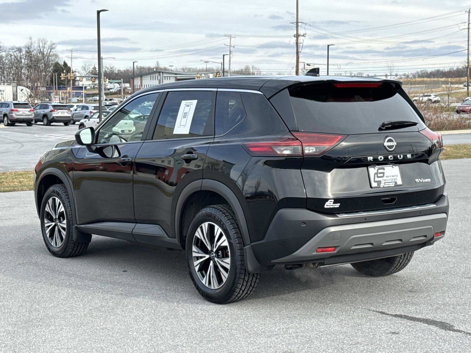 Used 2023 Nissan Rogue SV image 26