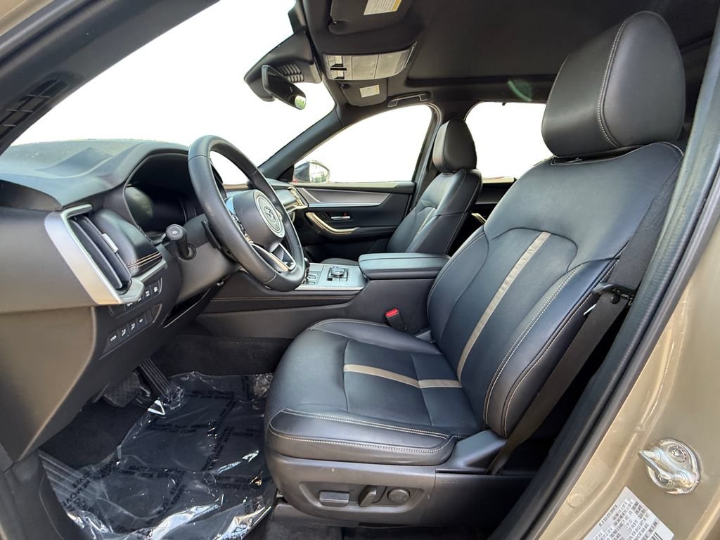 Used 2025 MAZDA CX-70 Plug-In Hybrid w/ Premium Plus AWD/4WD image 9