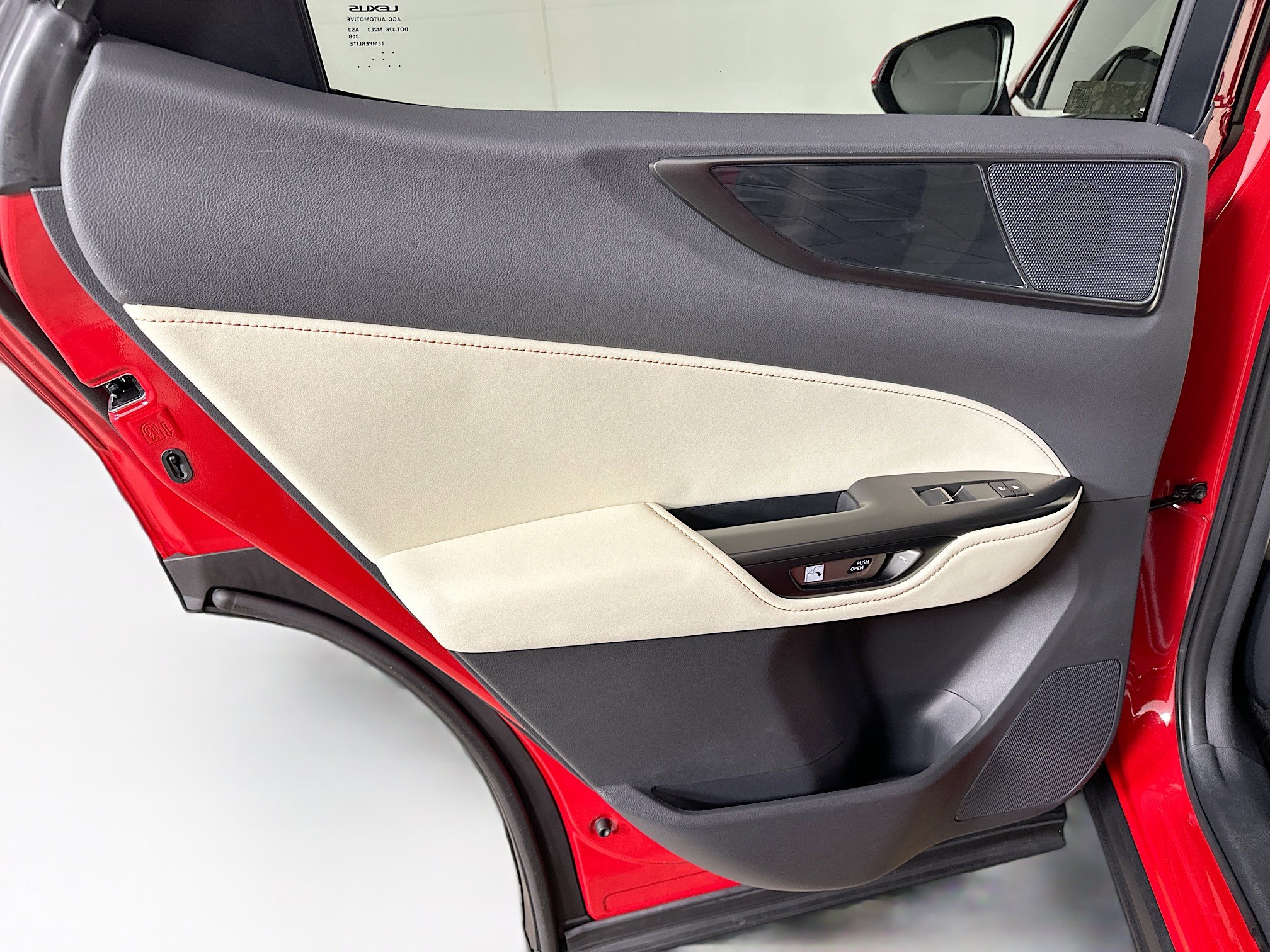 Used 2024 Lexus NX 250 FWD image 27