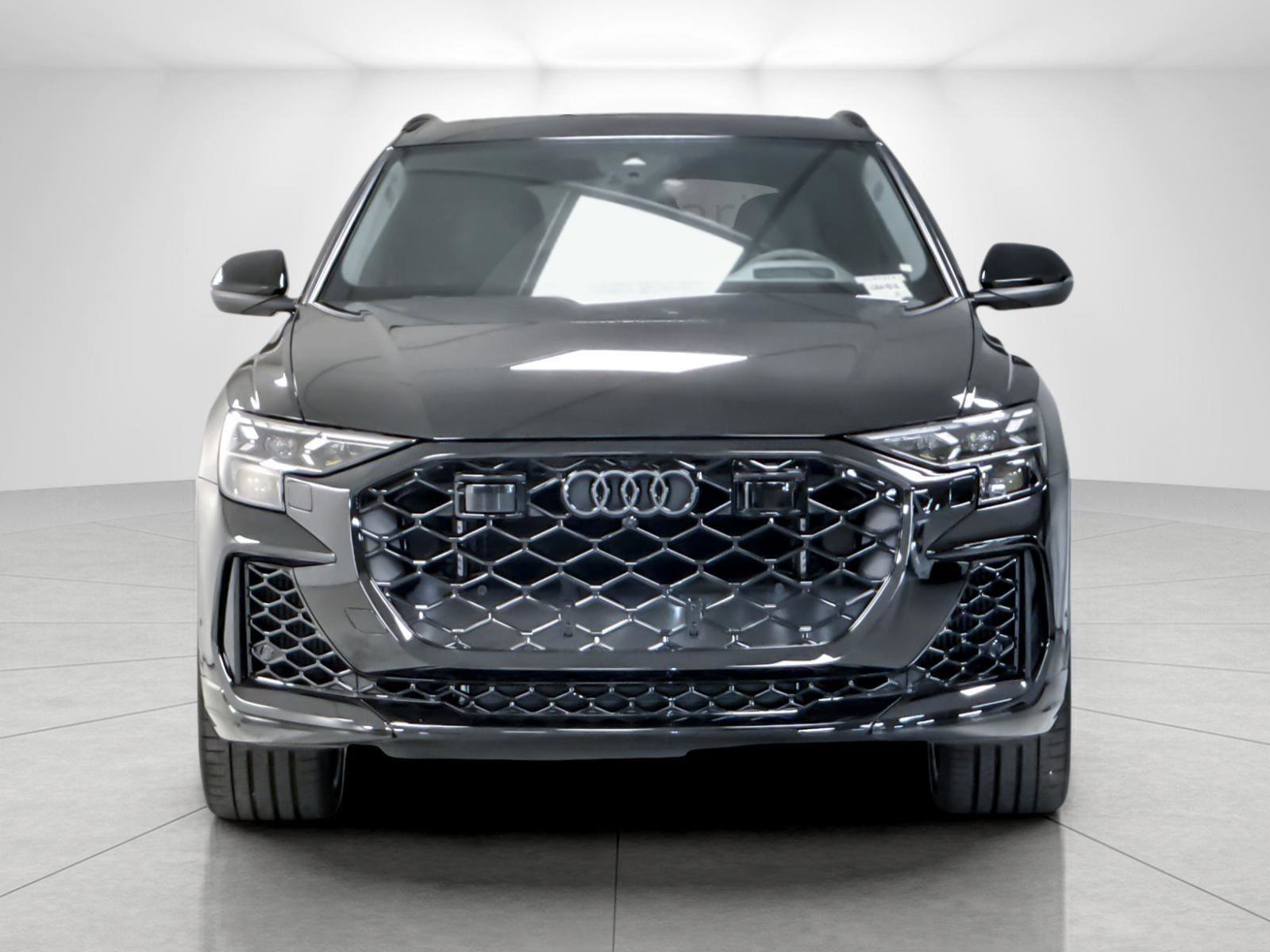 New 2025 Audi RS Q8 performance image 8