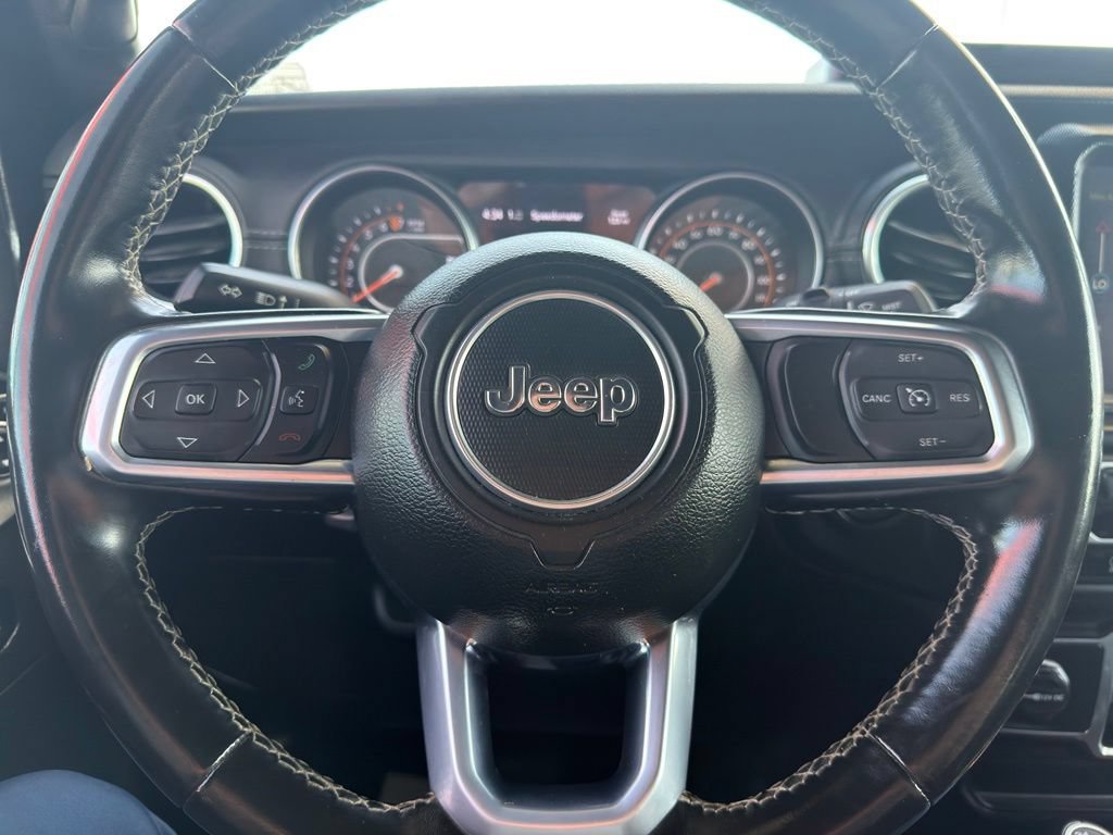 Used 2020 Jeep Wrangler Unlimited Sahara AWD/4WD image 15