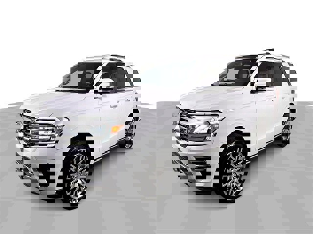 Used 2024 Ford Expedition Limited image 4