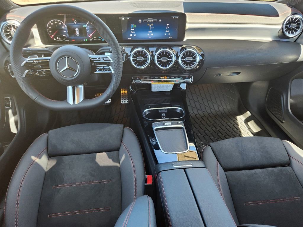 New 2025 Mercedes-Benz CLA 250 4MATIC image 14