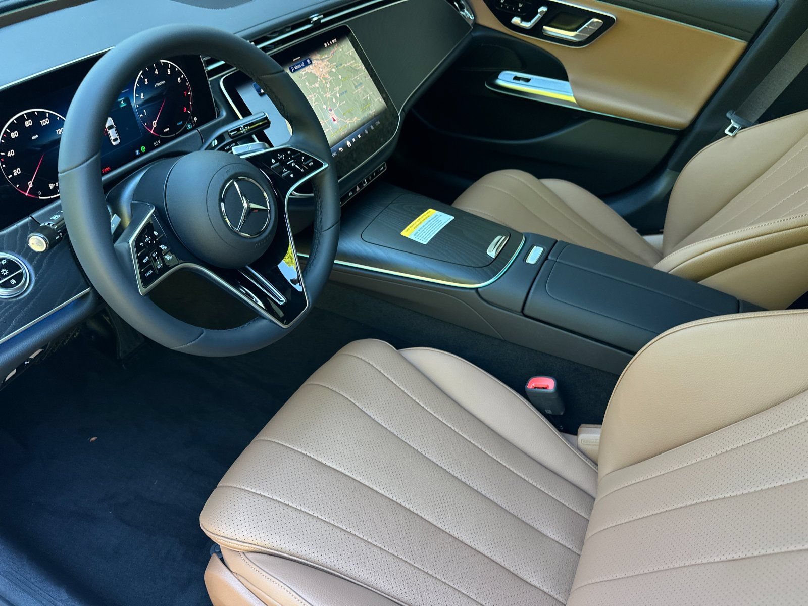 New 2026 Mercedes-Benz E 350 4MATIC Sedan image 10