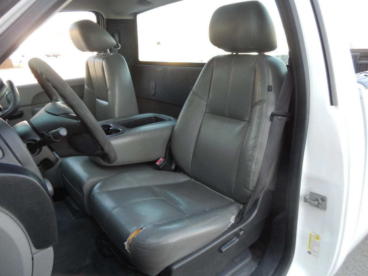 Used 2012 Chevrolet Silverado 1500 W/T image 26