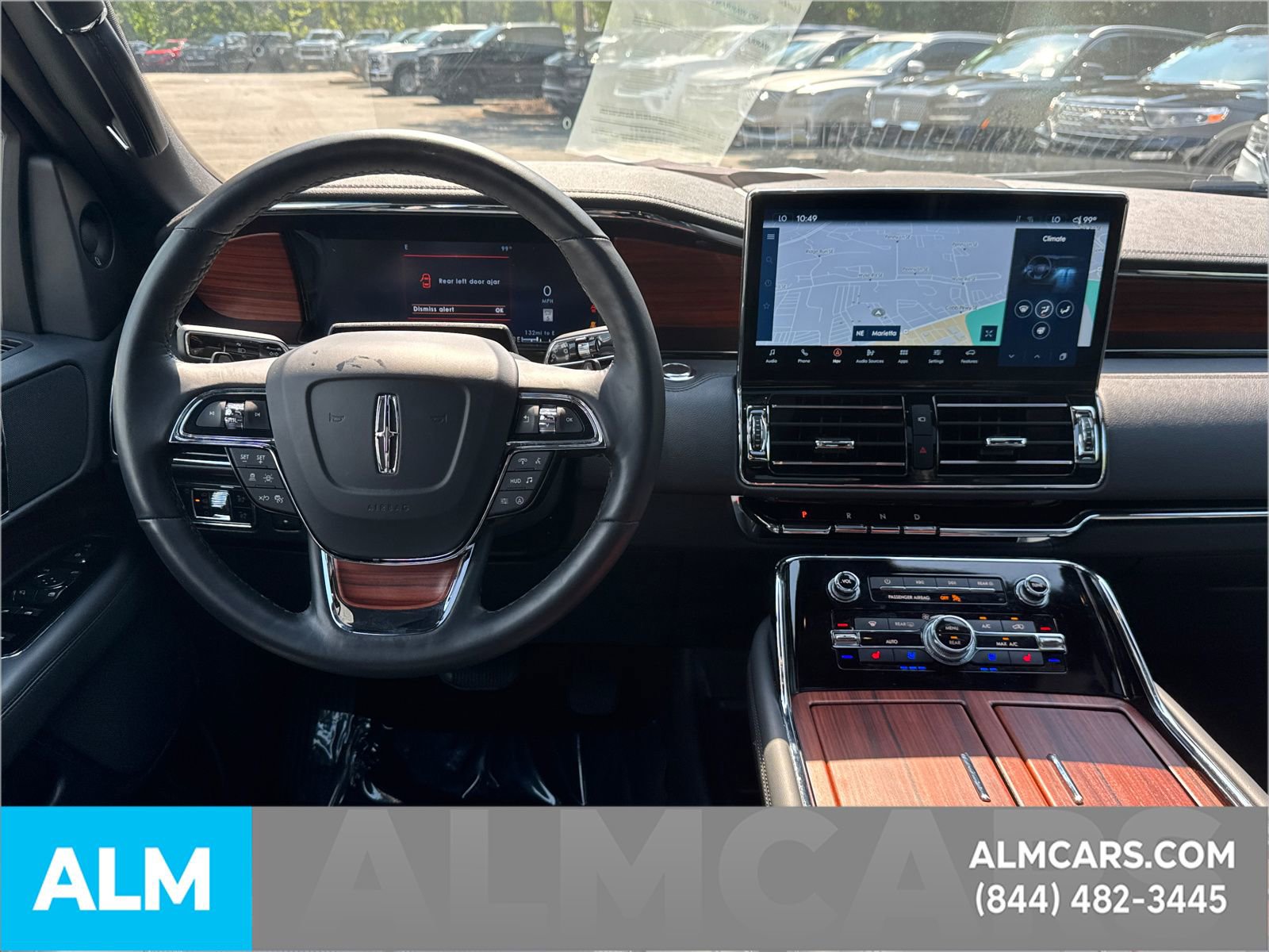 Used 2024 Lincoln Navigator Reserve w/ Monochromatic Package image 31