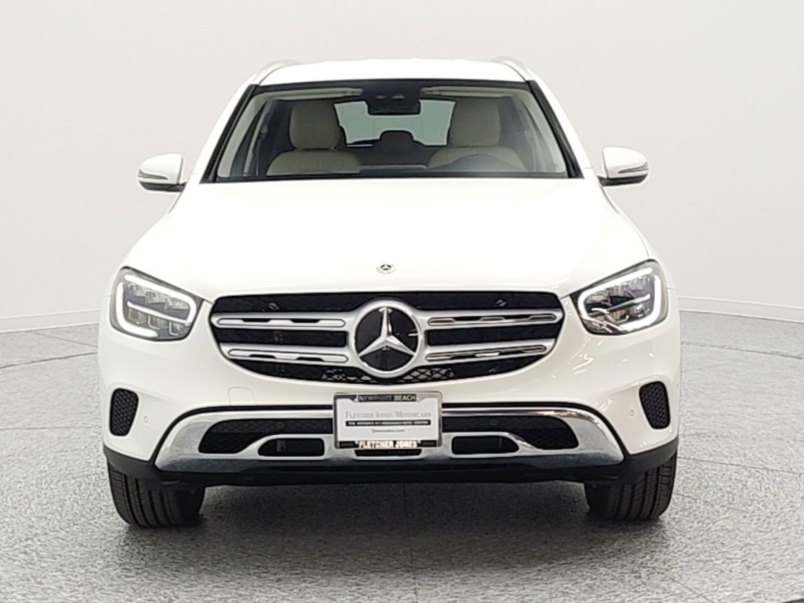 Used 2022 Mercedes-Benz GLC 300 image 2