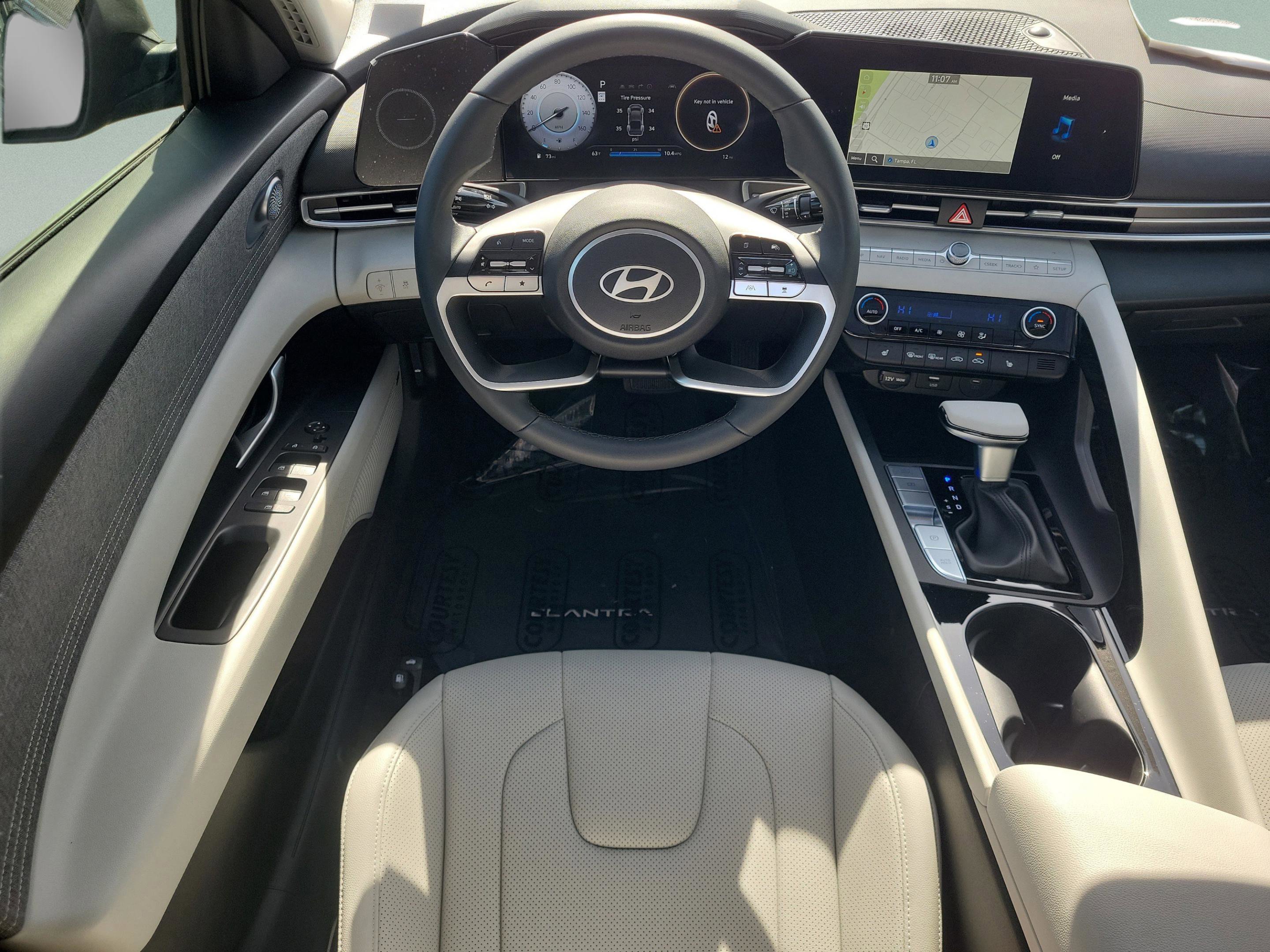 New 2026 Hyundai Elantra Limited FWD image 24