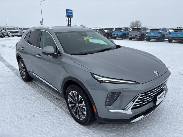 Used 2025 Buick Envision Preferred image 4
