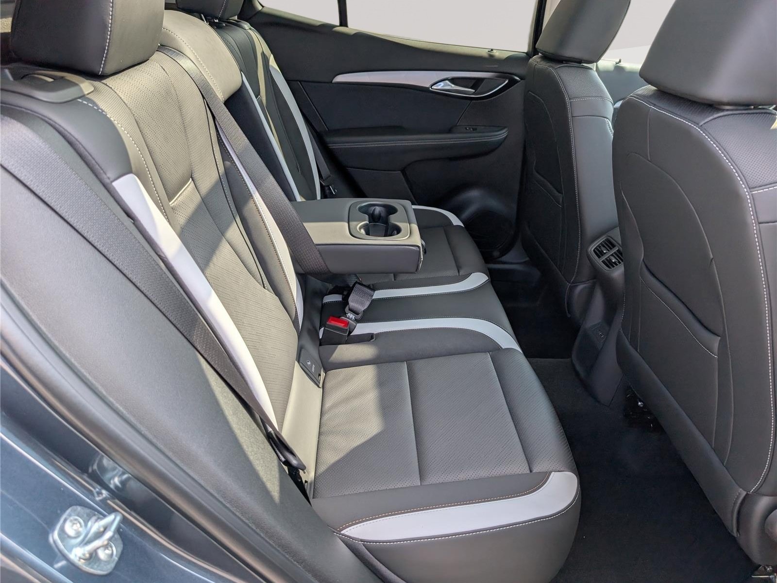 New 2026 Buick Envision Sport Touring AWD/4WD image 9