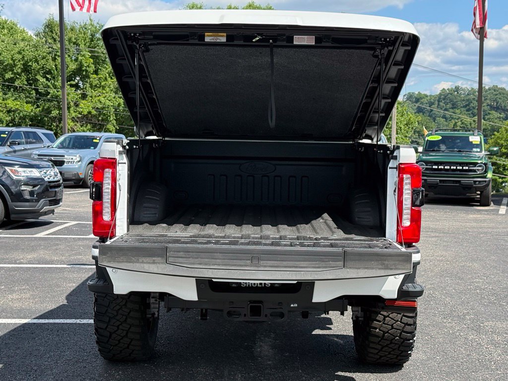 New 2026 Ford F250 Lariat w/ Black Appearance Package AWD/4WD image 30