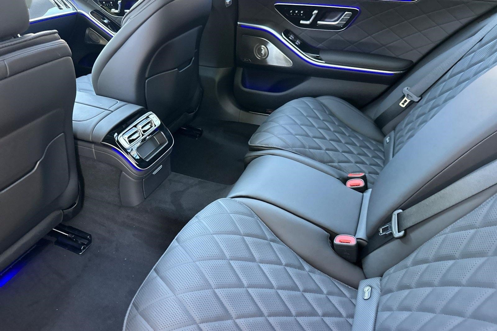 New 2026 Mercedes-Benz S 580e 4MATIC Sedan image 26