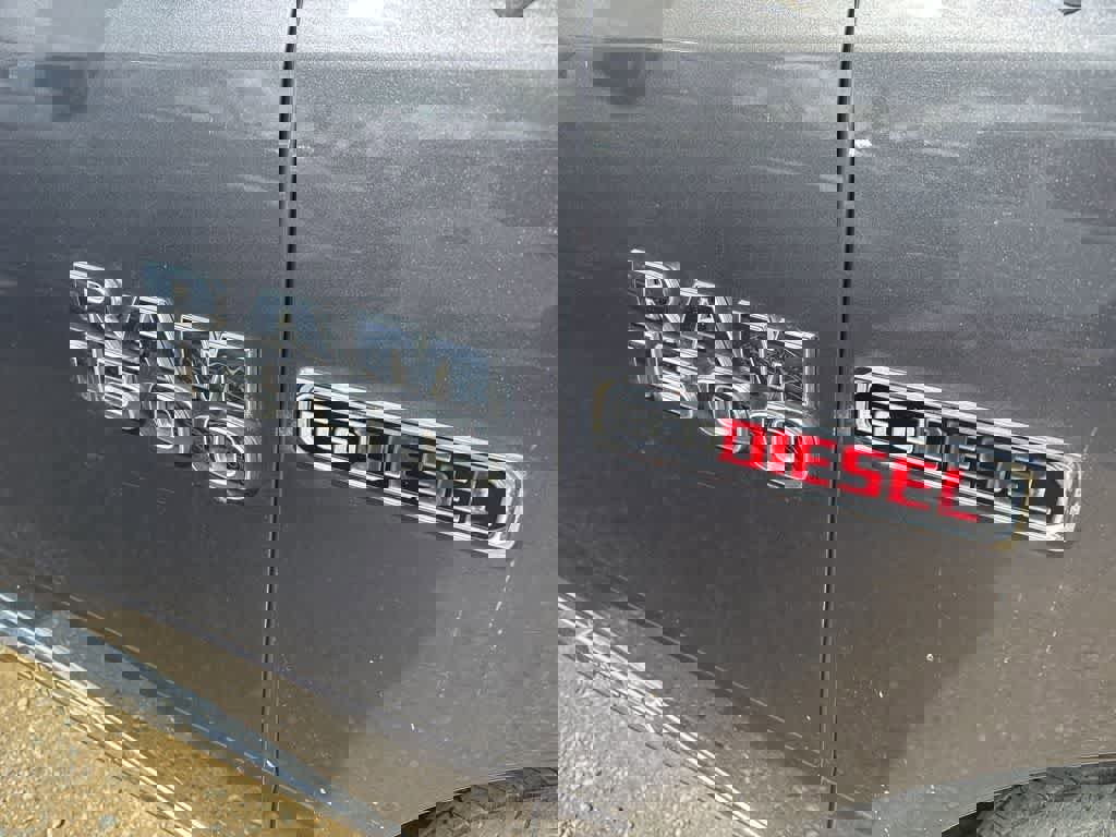 Used 2016 RAM 1500 Limited AWD/4WD image 6