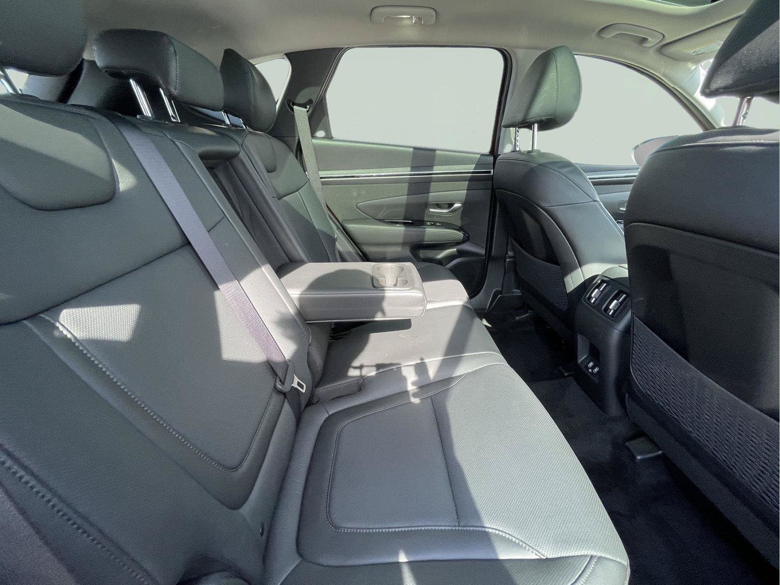 Used 2024 Hyundai Tucson Limited AWD/4WD image 19