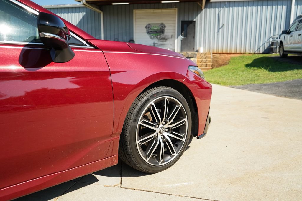 Used 2019 Toyota Avalon XSE FWD image 19