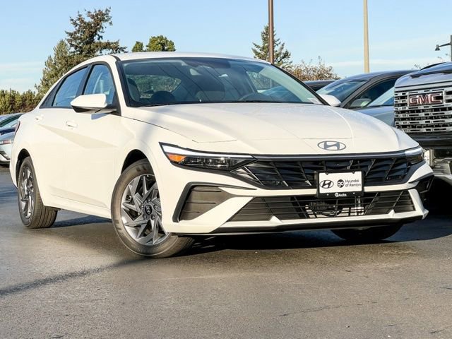New 2026 Hyundai Elantra Hybrid w/ Cargo Package FWD image 1