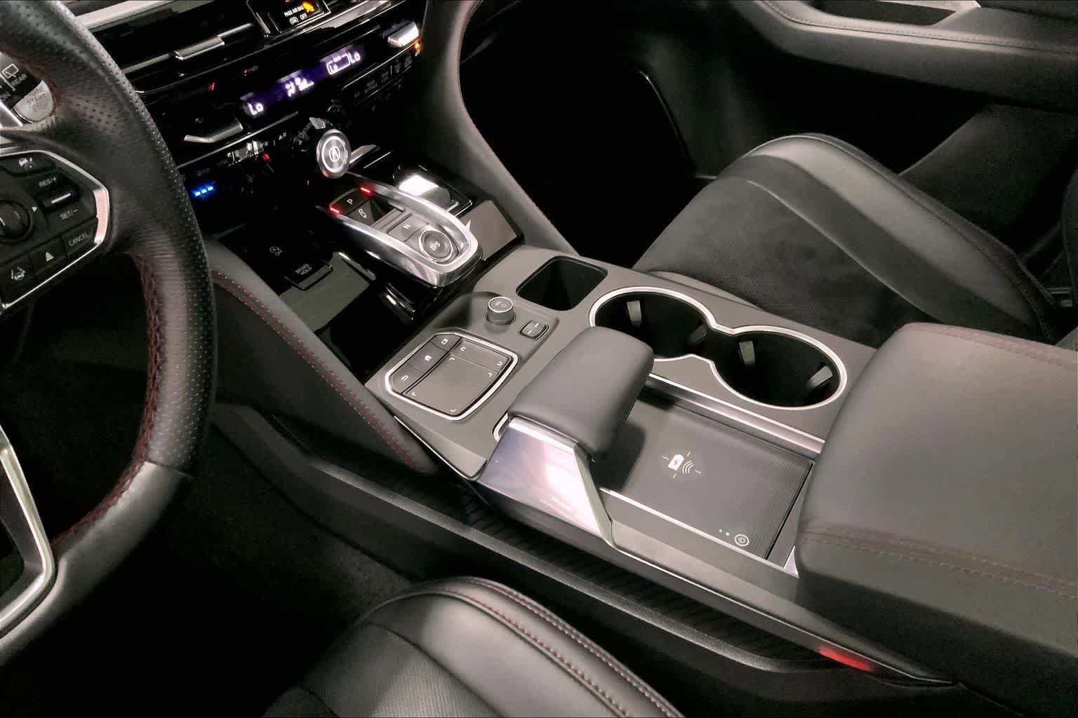 Used 2022 Acura MDX A-Spec AWD/4WD image 14