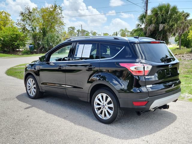 Used 2017 Ford Escape Titanium FWD image 3