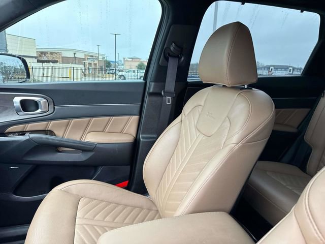 Used 2025 Kia Sorento SX Prestige w/ Olive Brown Leather Package image 26