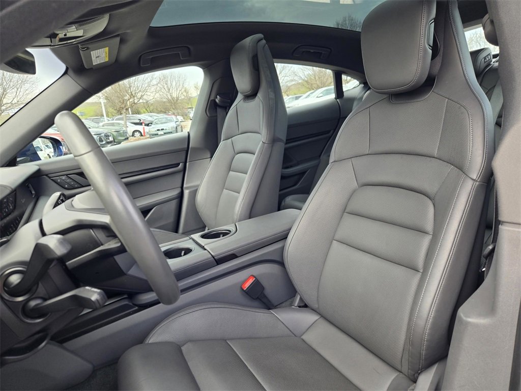 Used 2023 Porsche Taycan w/ Premium Package image 20