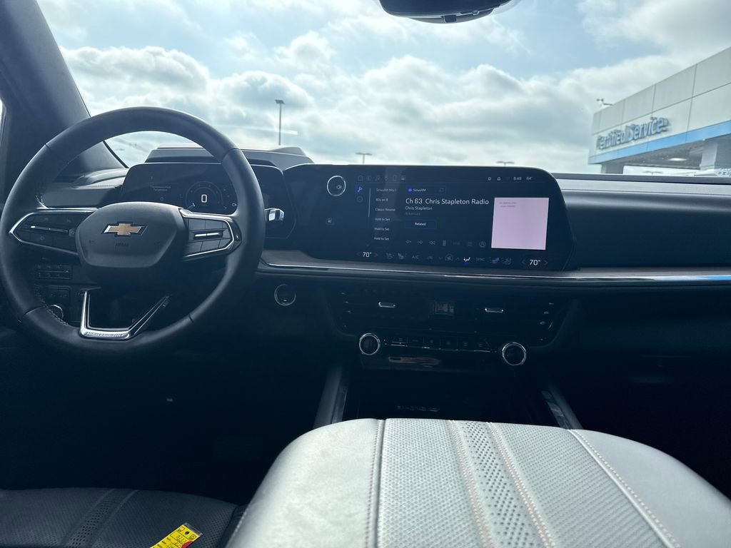 Used 2025 Chevrolet Tahoe High Country image 15