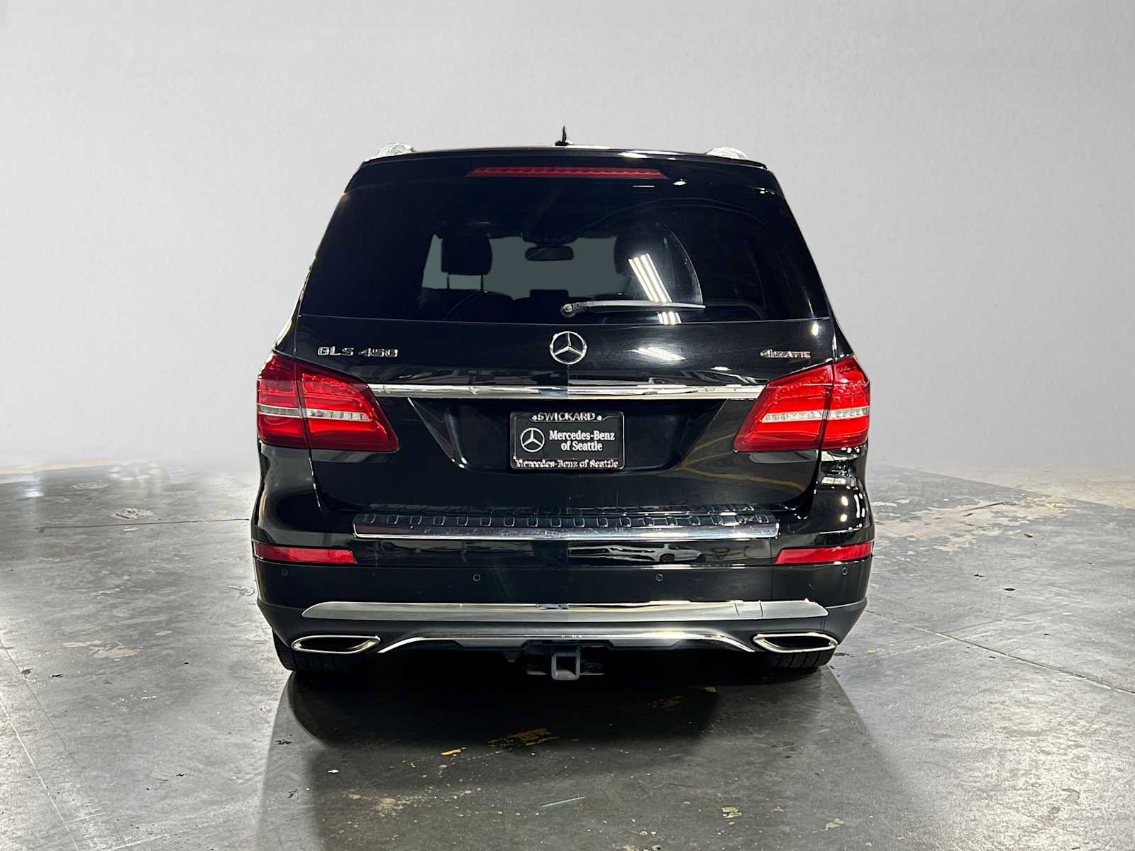 Used 2018 Mercedes-Benz GLS 450 4MATIC image 4