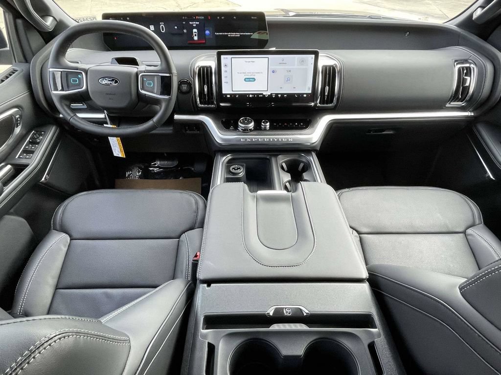 New 2026 Ford Expedition Platinum w/ Stealth Appearance Package AWD/4WD image 11