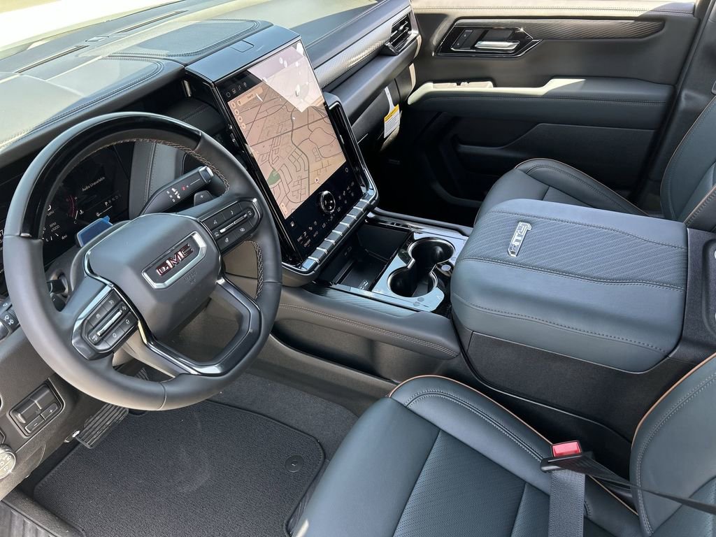 New 2026 GMC Yukon XL AT4 w/ AT4 Premium Plus Package AWD/4WD image 10