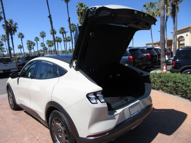 Certified 2025 Ford Mustang Mach-E GT image 25