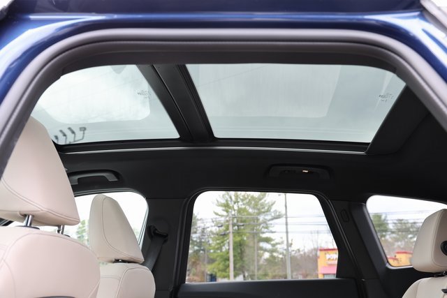 Used 2024 BMW X1 xDrive28i w/ Convenience Package image 12