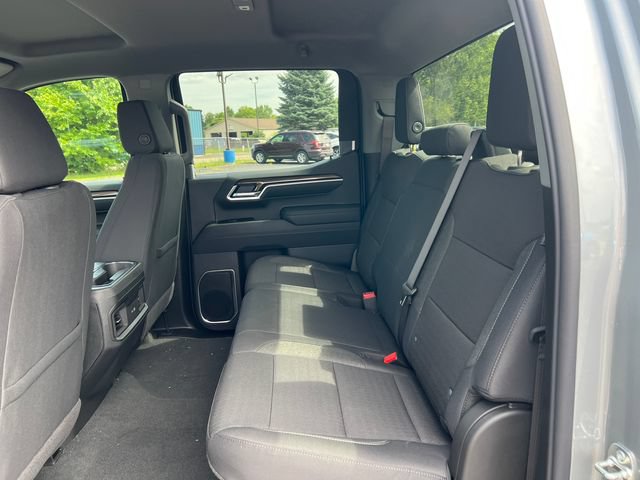 New 2026 Chevrolet Silverado 1500 LT w/ Z71 Off-Road Package AWD/4WD image 5
