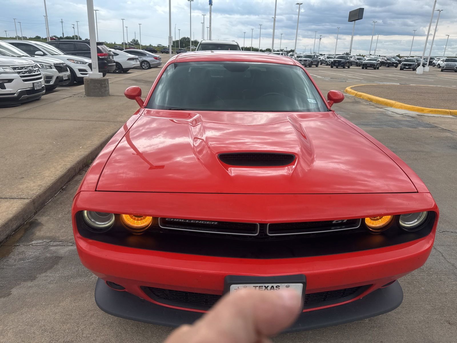 Used 2019 Dodge Challenger GT w/ Plus Package RWD image 8