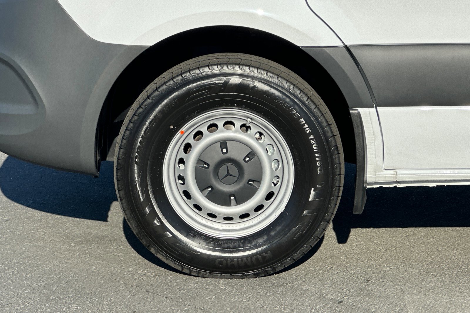 New 2025 Mercedes-Benz Sprinter 2500 image 25