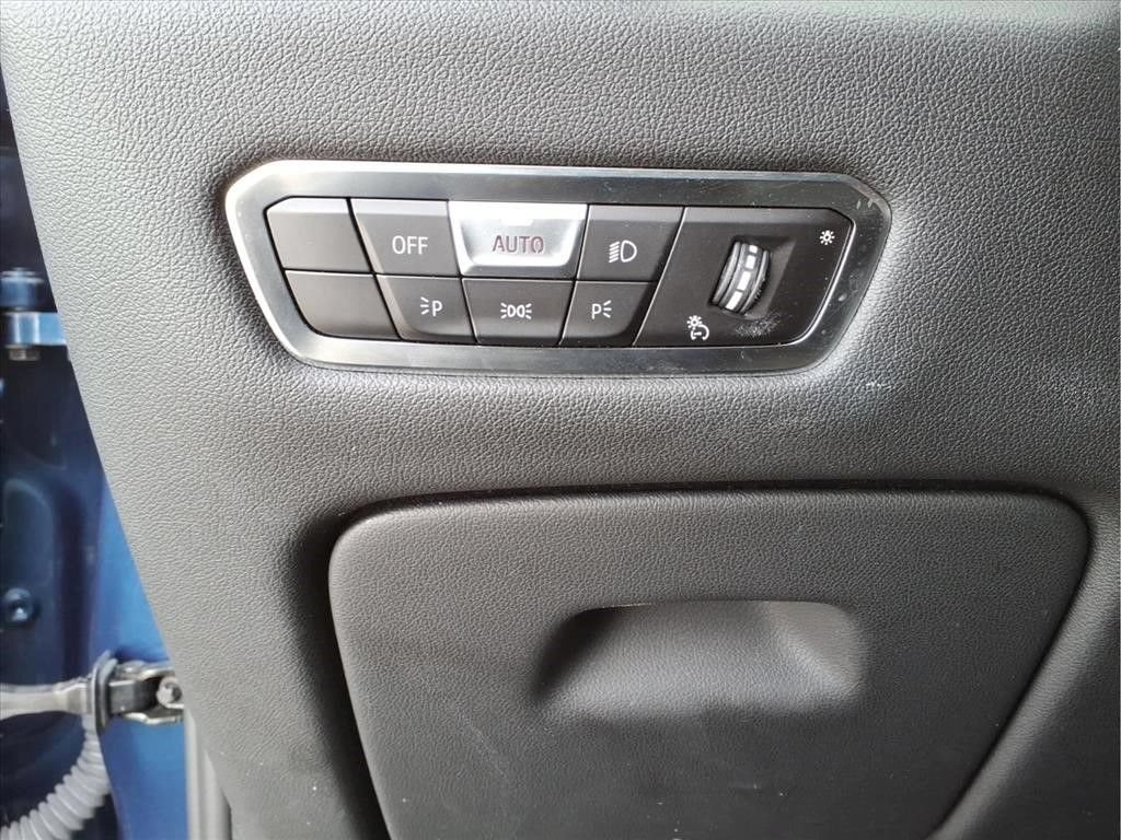Used 2022 BMW X5 xDrive40i AWD/4WD image 18
