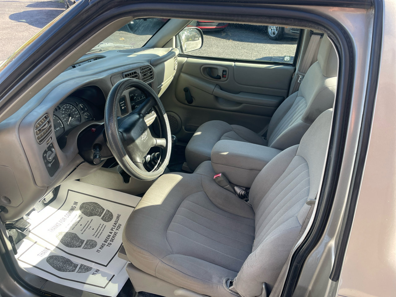 Used 2003 Chevrolet S10 Pickup 2WD Regular Cab image 20