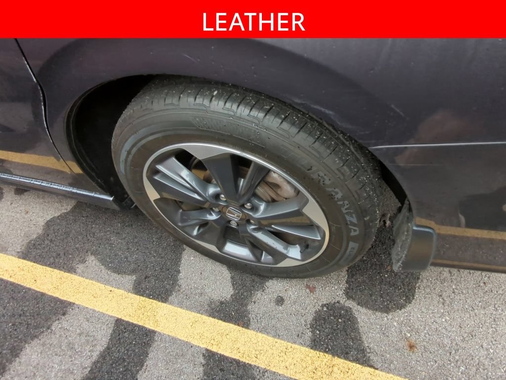 Used 2023 Honda Odyssey Elite image 5