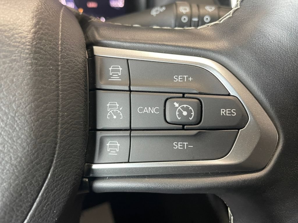 Used 2022 Jeep Compass High Altitude AWD/4WD image 24