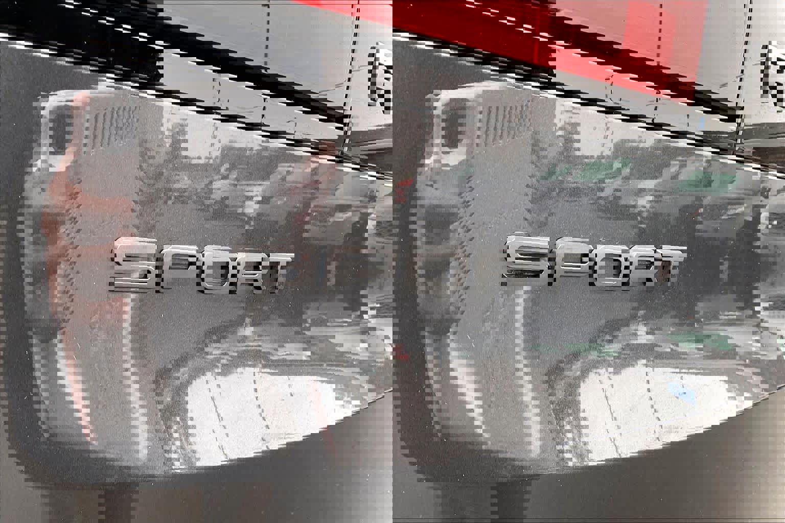 Used 2025 Land Rover Range Rover Sport Dynamic SE image 11