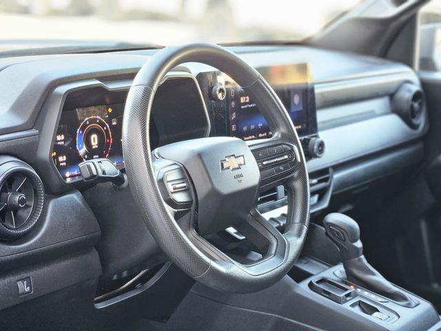 Used 2024 Chevrolet Colorado W/T image 12