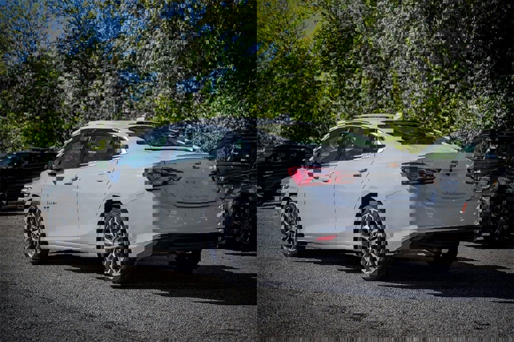 Used 2024 Chevrolet Malibu LT image 5