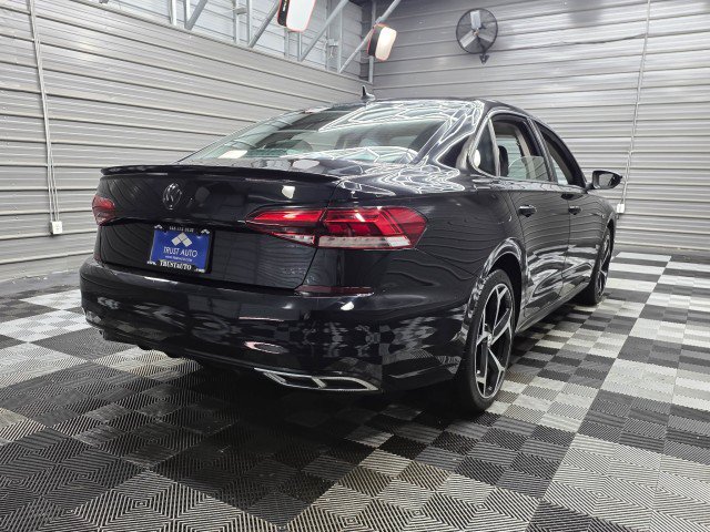 Used 2020 Volkswagen Passat 2.0T R-Line FWD image 6