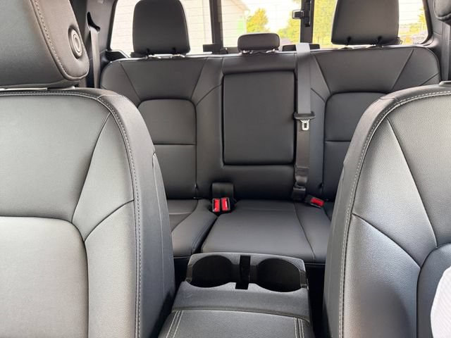 Used 2024 GMC Canyon Elevation w/ Elevation Premium Package AWD/4WD image 32