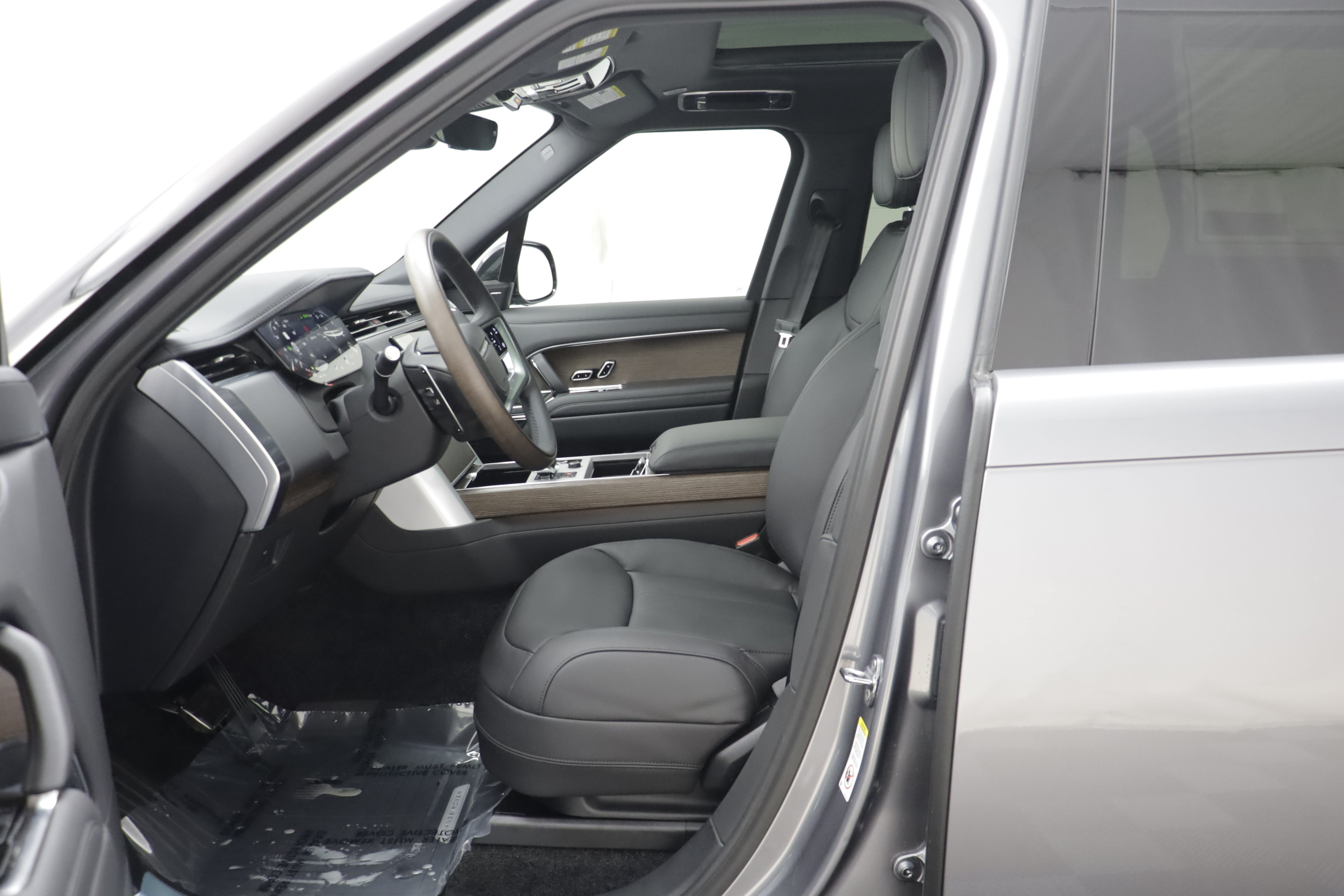 New 2027 Land Rover Range Rover SE AWD/4WD image 6