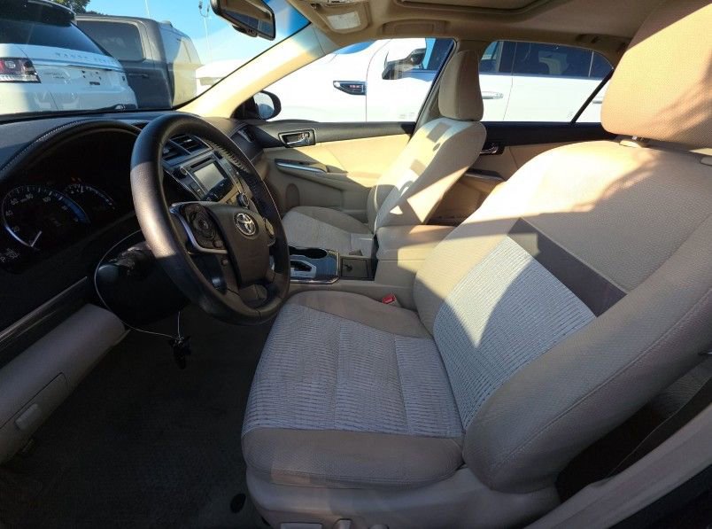 Used 2012 Toyota Camry XLE w/ Convenience Pkg image 28